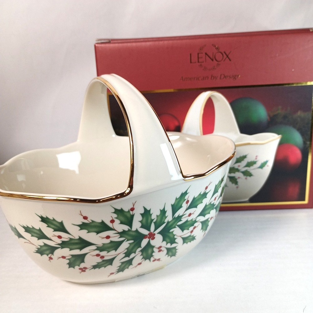 NOS Y2K Lenox Holiday Archive Basket 822179 MSRP $60